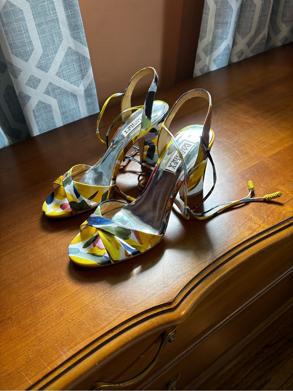 Badgley Mischka Yellow Floral Print Slingback Heels